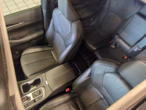 Used 2023 INFINITI QX60 Sensory w/ Vision Package image 10