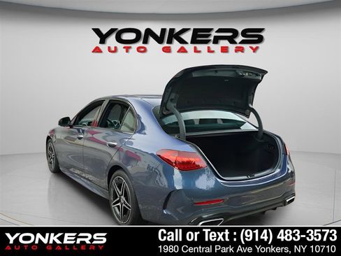Used 2024 Mercedes-Benz C 300 4MATIC Sedan image 5