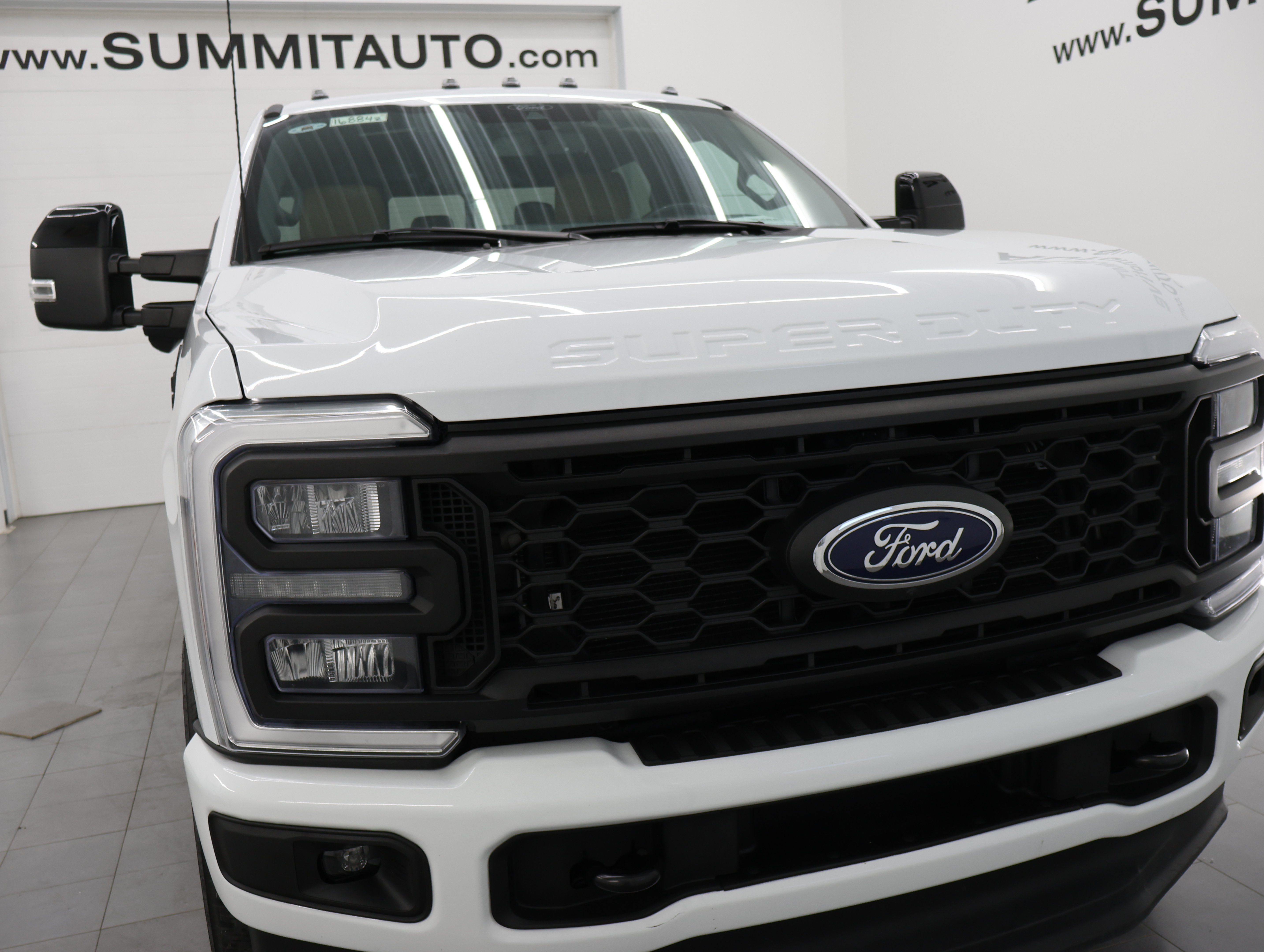 Used 2024 Ford F350 Lariat w/ Sport Appearance Package AWD/4WD image 25