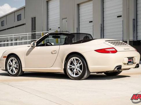 Used 2009 Porsche 911 Carrera RWD image 44
