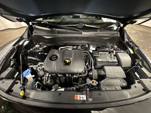 Certified 2025 Kia Seltos S AWD/4WD image 32