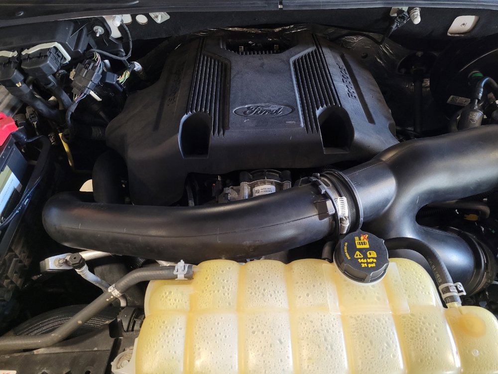 Used 2019 Ford Expedition XLT w/ Equipment Group 202A RWD image 30