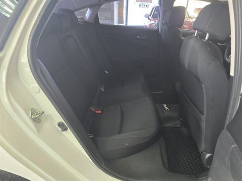Used 2017 Honda Civic EX image 16