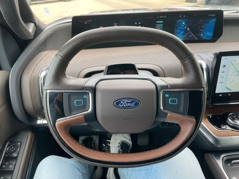 Used 2025 Ford Expedition Max King Ranch AWD/4WD image 30