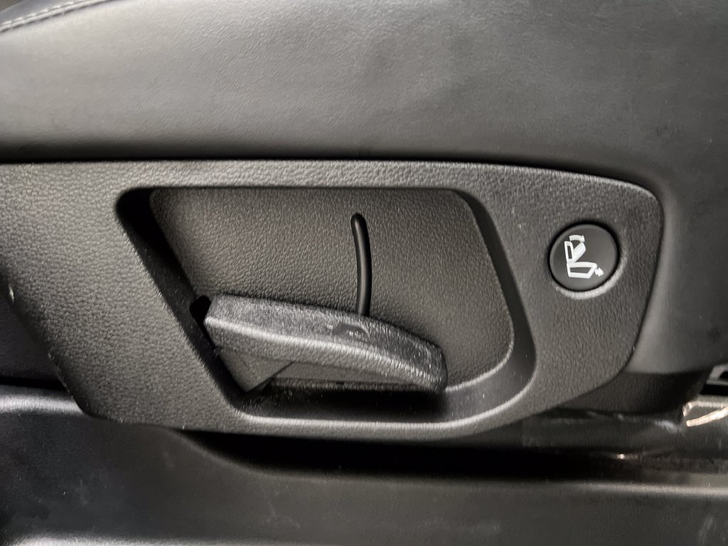 Used 2025 Kia Telluride S FWD image 24
