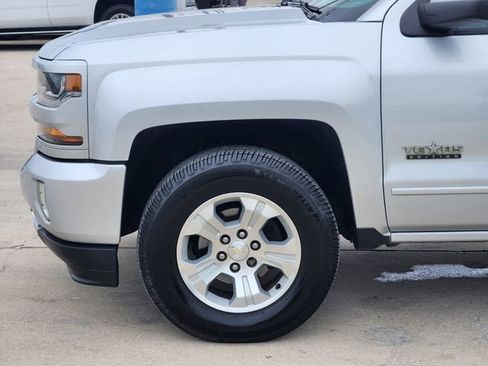 Certified 2017 Chevrolet Silverado 1500 LT w/ Texas Edition AWD/4WD image 9