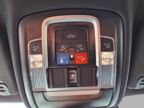 Used 2024 RAM 1500 Limited image 15