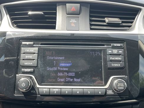 Used 2017 Nissan Sentra SV FWD image 24