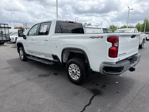Used 2025 Chevrolet Silverado 2500 LT w/ Convenience Package AWD/4WD image 8