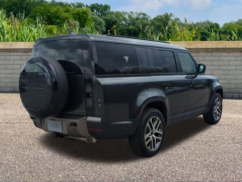 New 2026 Land Rover Defender 130 S AWD/4WD image 4