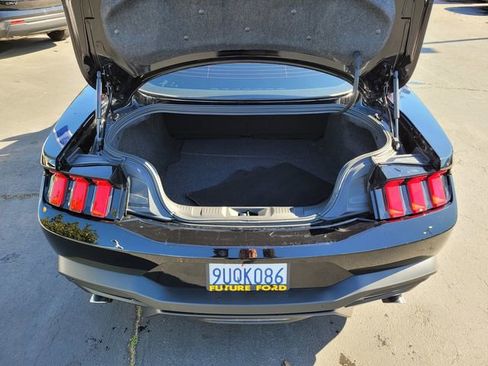 Used 2025 Ford Mustang Coupe image 20