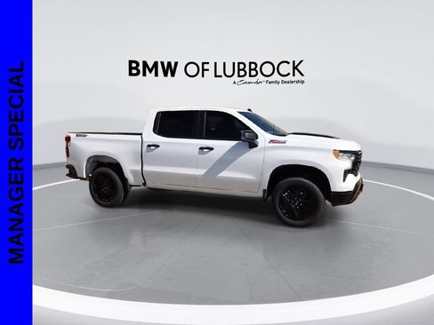 Used 2024 Chevrolet Silverado 1500 LT Trail Boss w/ Convenience Package II AWD/4WD image 9