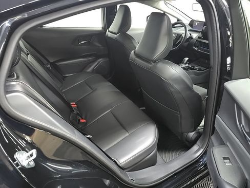 Used 2024 Toyota Prius XLE AWD/4WD image 19