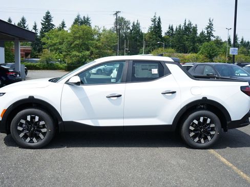 New 2025 Hyundai Santa Cruz SE image 7