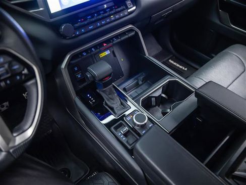 Used 2023 Toyota Tundra Limited w/ TRD Off-Road Package image 27