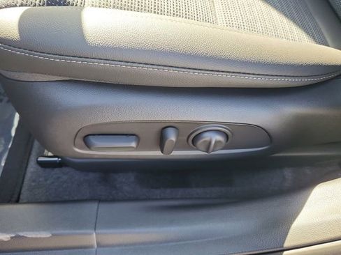 New 2026 Buick Envista Preferred w/ Convenience I Package FWD image 18