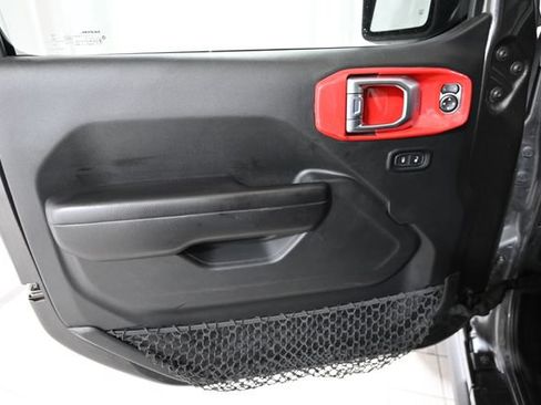 Used 2019 Jeep Wrangler Unlimited Sport S AWD/4WD image 23