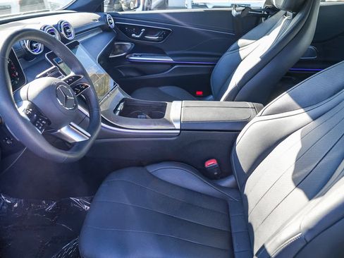 Used 2025 Mercedes-Benz CLE 300 CLE 300 image 15