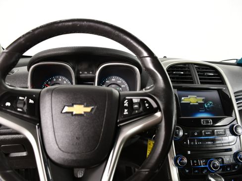 Used 2016 Chevrolet Malibu LTZ FWD image 16