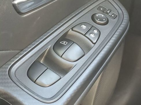 New 2025 Nissan Versa SV w/ Trunk Package image 21