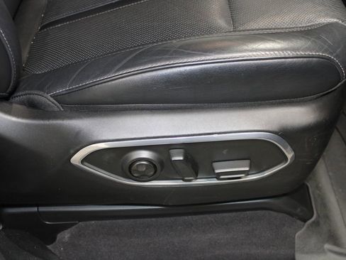 Used 2023 Jeep Wagoneer Series II AWD/4WD image 24