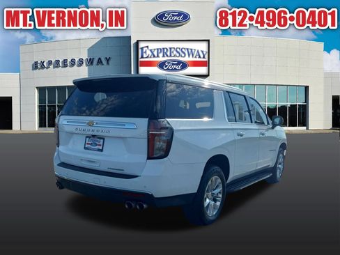 Used 2023 Chevrolet Suburban Premier image 7