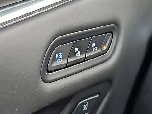 Used 2024 Cadillac Escalade V w/ Heavy-Duty Trailer Package image 22