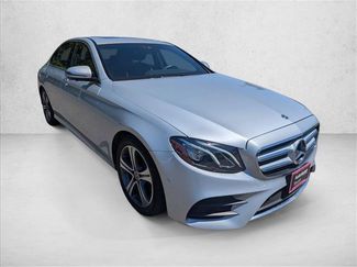 Used 2019 Mercedes-Benz E 300 video 3