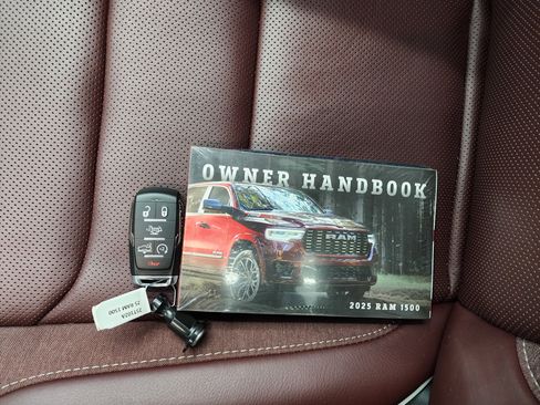 Used 2025 RAM 1500 Limited image 47