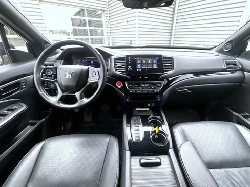 Used 2022 Honda Passport Elite image 13