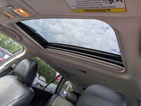 Used 2016 Subaru Outback 2.5i Limited AWD/4WD image 19