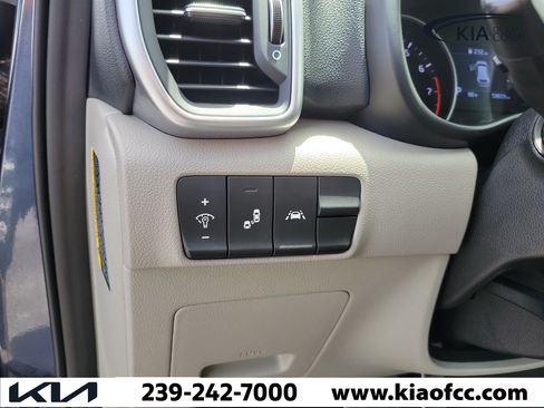 Certified 2022 Kia Sportage Nightfall Edition FWD image 23