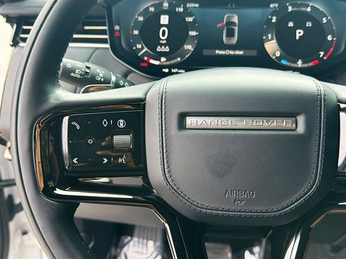 Used 2024 Land Rover Range Rover Sport Dynamic SE image 38
