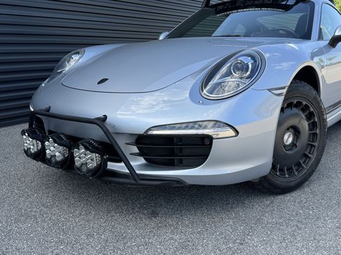 Used 2015 Porsche 911 Carrera RWD image 11