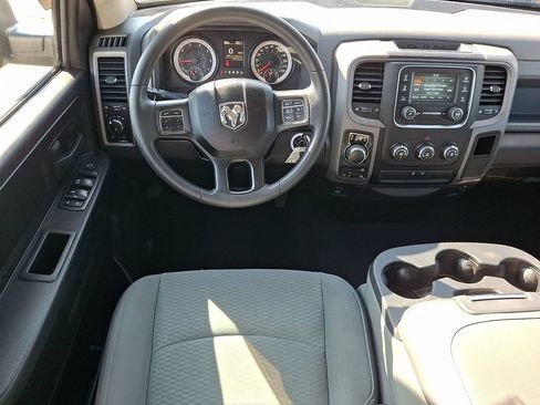 Used 2019 RAM 1500 Express w/ Express Value Package AWD/4WD image 11