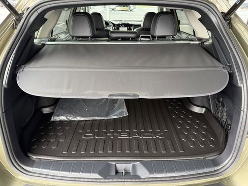 Used 2025 Subaru Outback Touring image 44