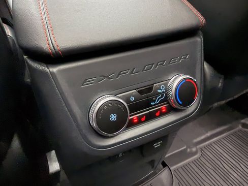 Used 2026 Ford Explorer ST-Line w/ ST-Line Street Pack AWD/4WD image 21