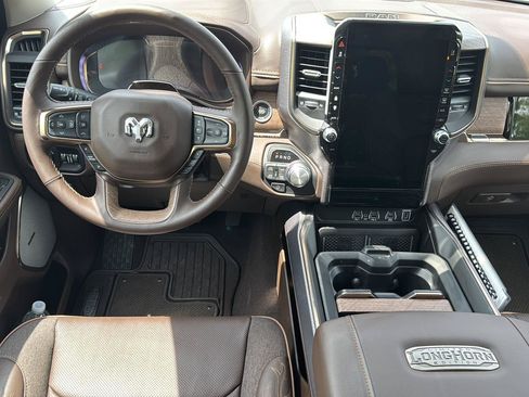 Used 2026 RAM 1500 Limited AWD/4WD image 10