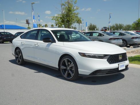 New 2026 Honda Accord SE image 3