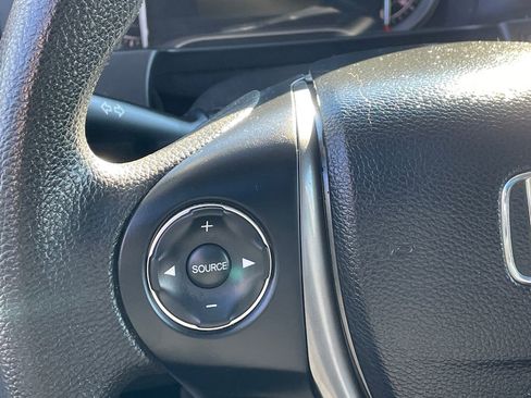 Used 2017 Honda Pilot LX image 31