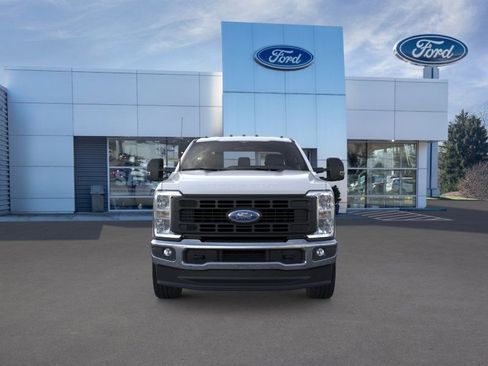 New 2026 Ford F350 XL w/ XL Chrome Package AWD/4WD image 6