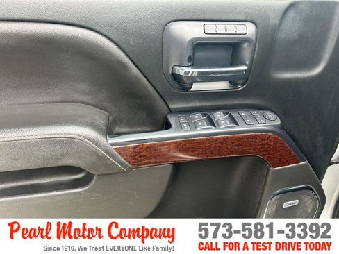 Used 2018 GMC Sierra 1500 SLT w/ SLT Premium Package image 9