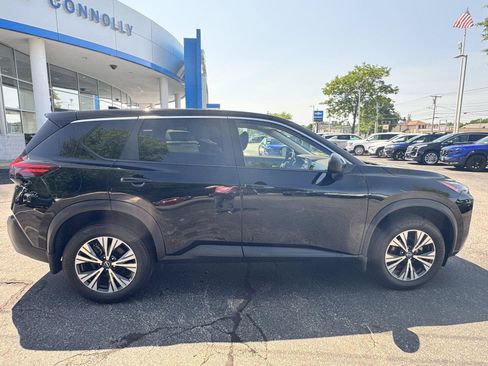Used 2023 Nissan Rogue SV AWD/4WD image 8