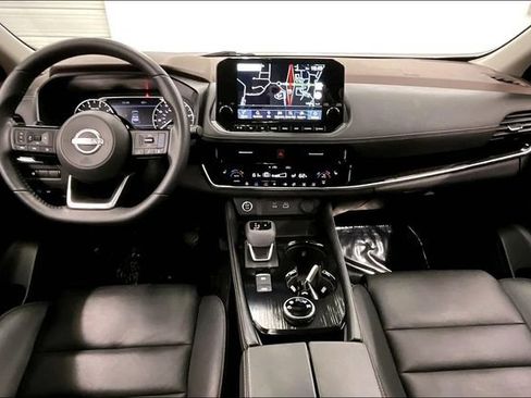 Used 2023 Nissan Rogue SL AWD/4WD image 19