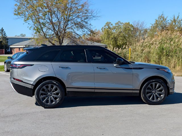 Used 2019 Land Rover Range Rover Velar R-Dynamic SE AWD/4WD image 8