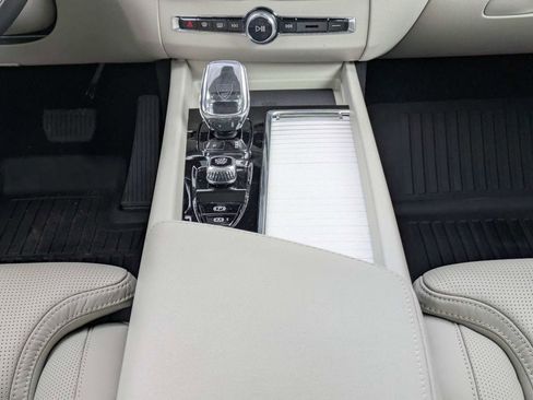 New 2026 Volvo XC60 B5 Ultra w/ Protection Package Premier AWD/4WD image 23