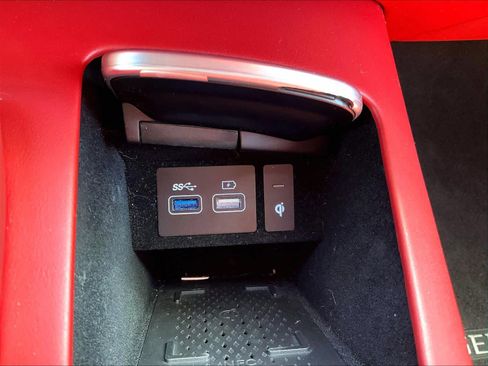 Used 2024 Genesis GV70 3.5T Sport w/ Sport Prestige Package AWD/4WD image 26