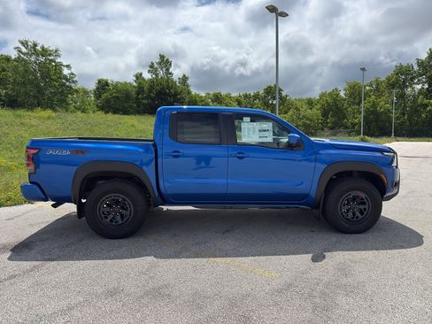 New 2026 Nissan Frontier PRO-4X w/ Pro Premium Package AWD/4WD image 4