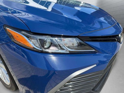 Used 2024 Toyota Camry LE w/ Convenience Package image 16