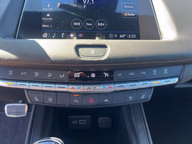 Used 2023 Cadillac XT4 Sport AWD/4WD image 30